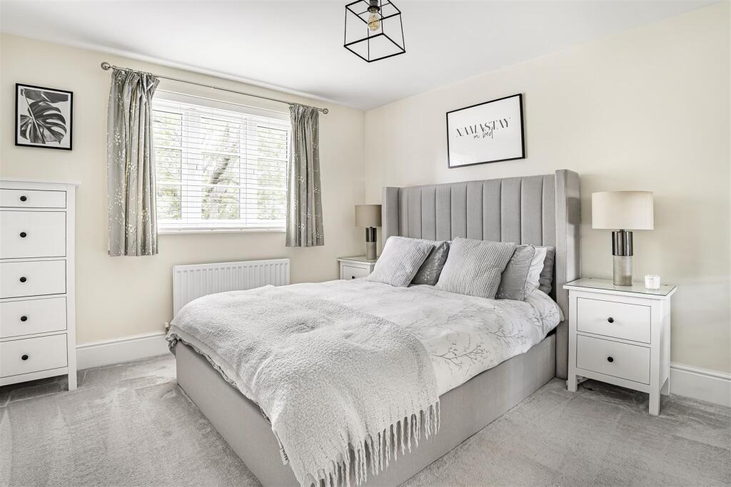 25 Drayson Way, Towcester (37).JPG