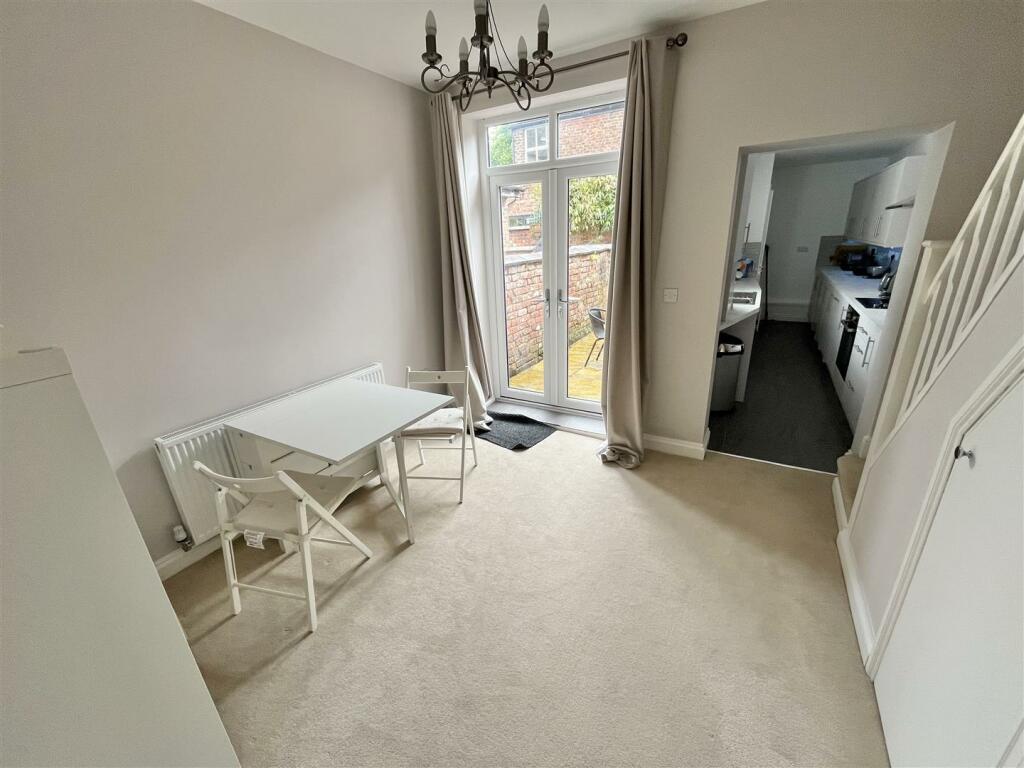 Dining Room.jpg