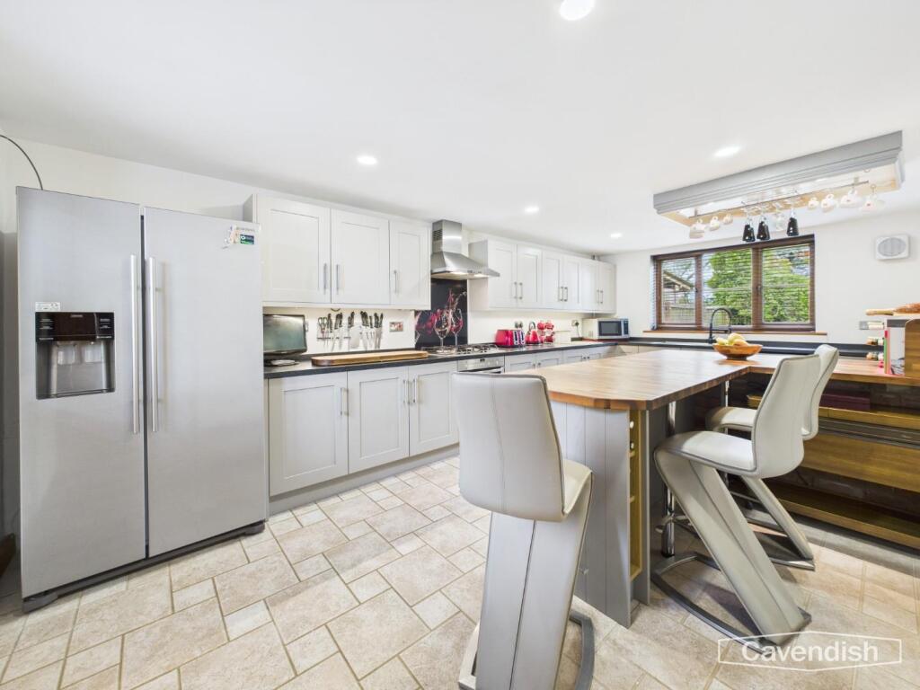BREAKFAST KITCHEN