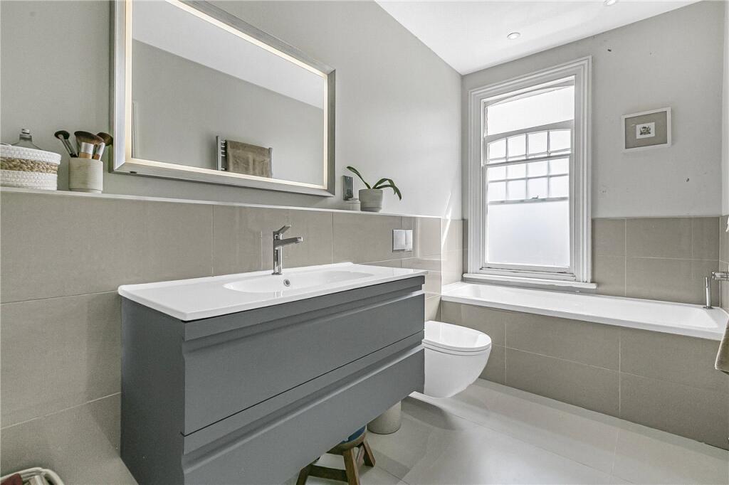 Ensuite