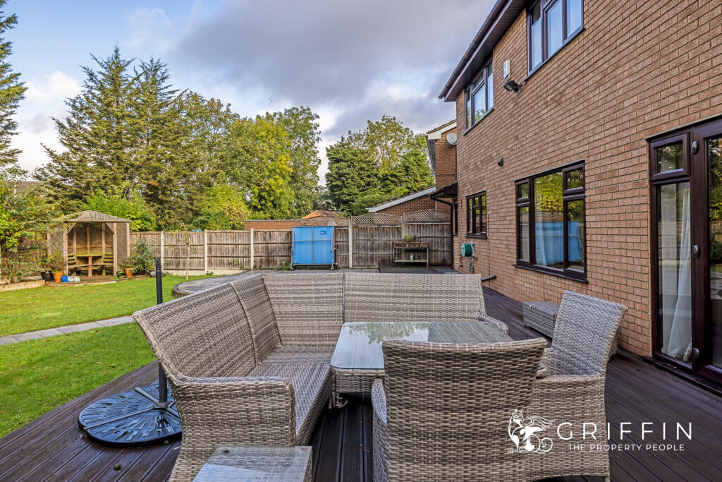 17reargarden2
