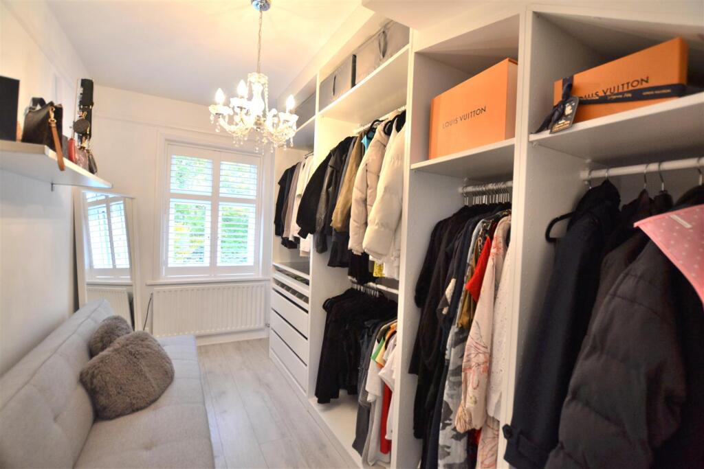 Dressing Room, Bedroom Four.JPG