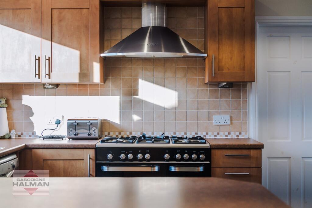 Kitchen Breakfast Ro