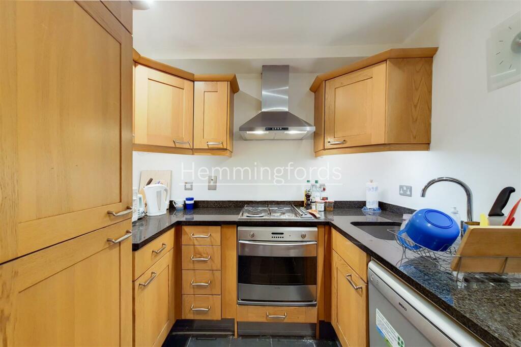 2_Kitchen-0.jpg