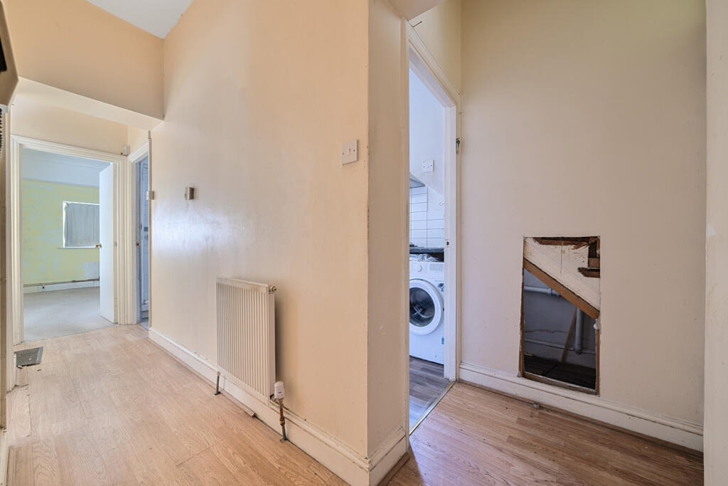 1314900-12-685ab6...