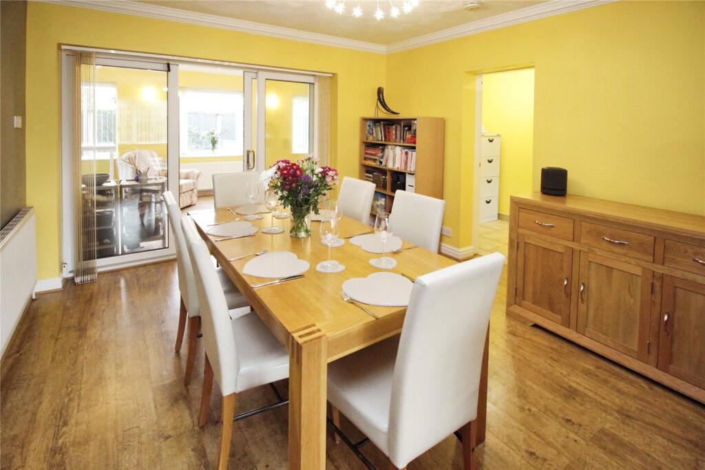 Lounge/Diner