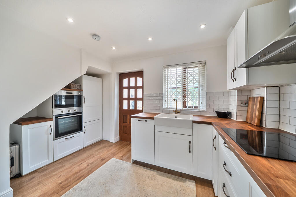 1310049-13-684ad3...