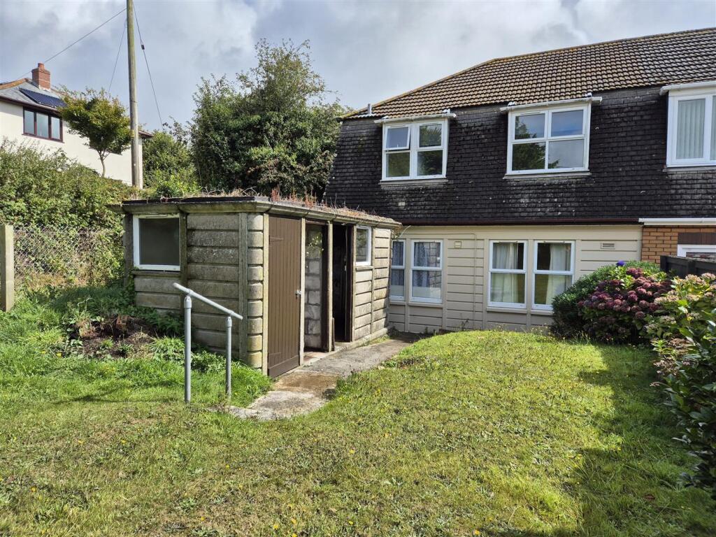 Rear garden and outbuildings