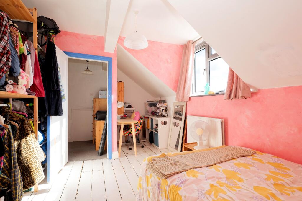 BEDROOMS AND BATHROOMS