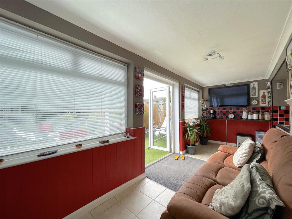 Family Room (2).jpeg