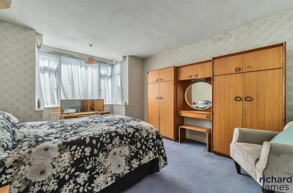 4650ad48a6d145719748b9e8c4f7bc77