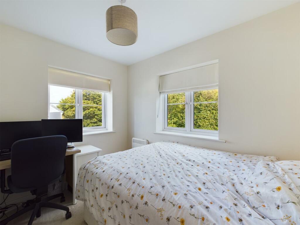 Bedroom 2.jpg
