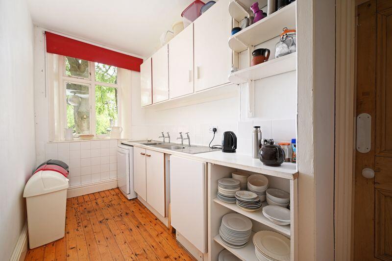 Utility Kitchen 