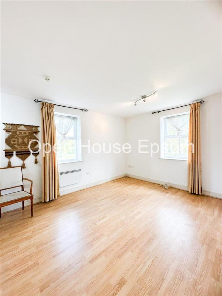 WhatsApp Image 2025-09-09 at 11.37.54.jpeg