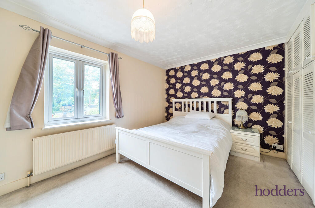 fd095c57-84a6-485...