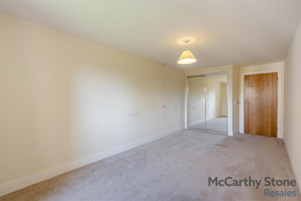 8642767-interior15.jpg