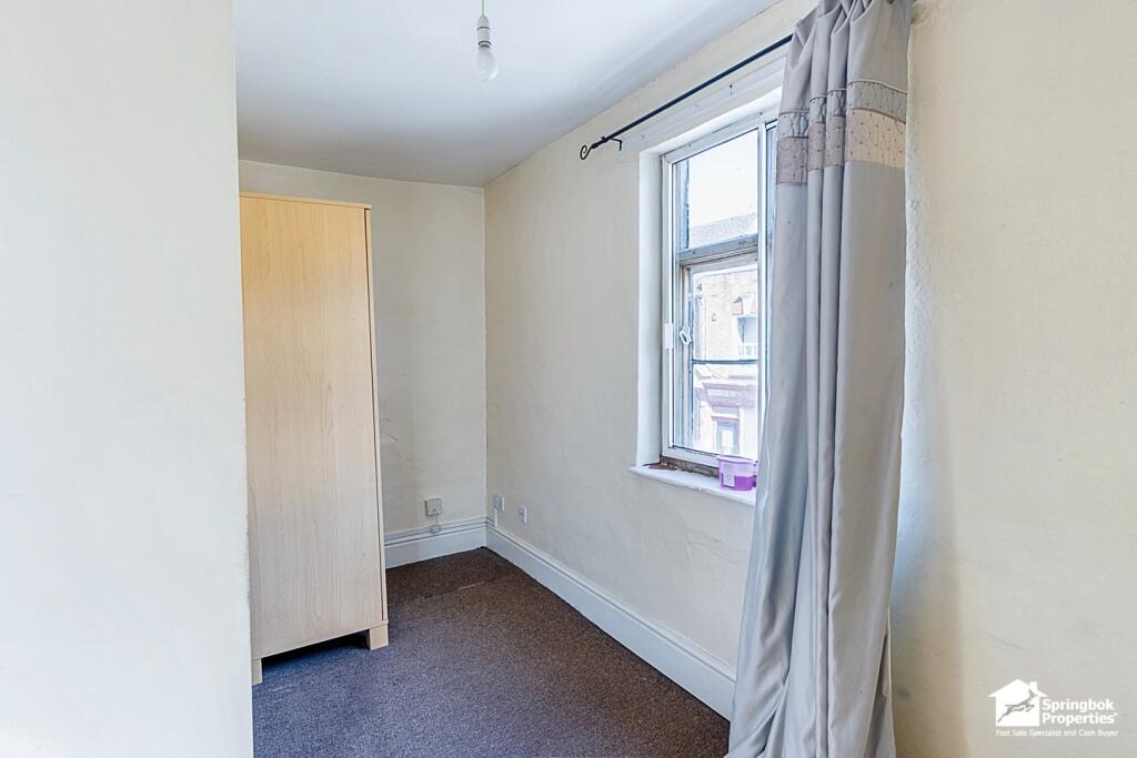 IMAGE 7 