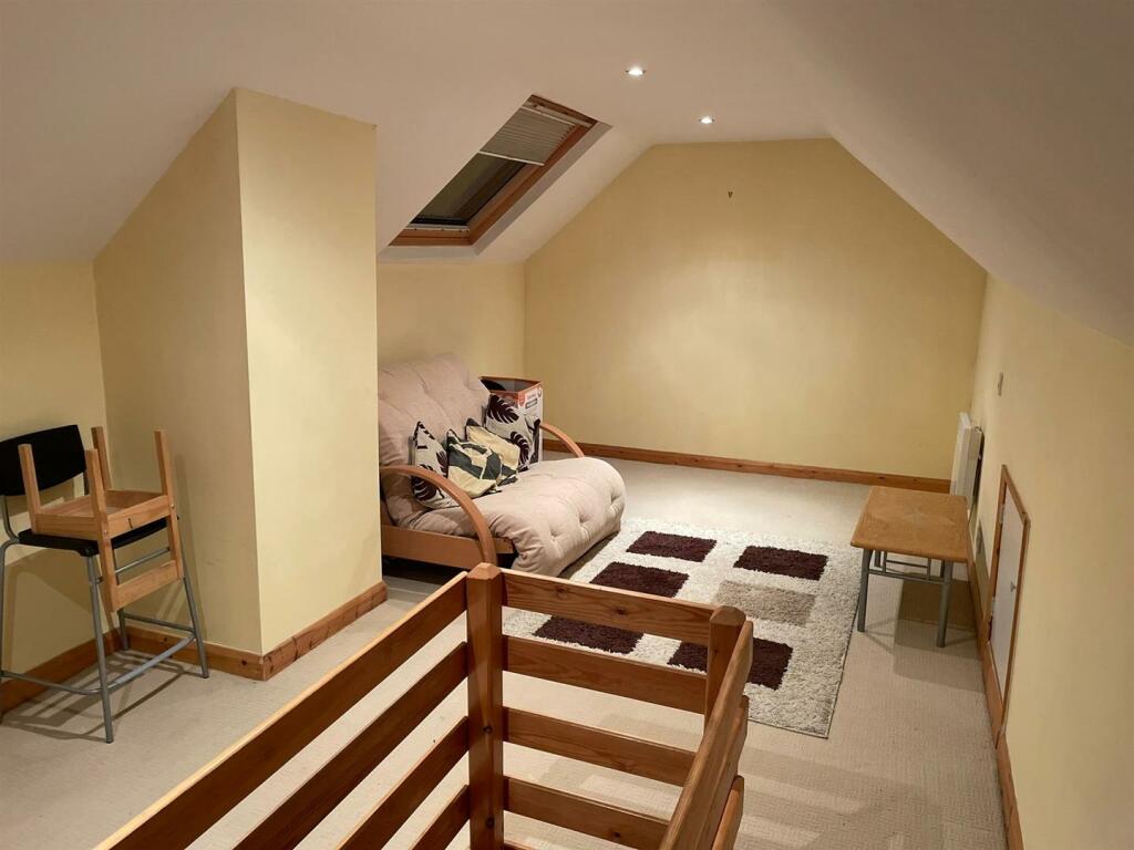 Loft Area (no regs)