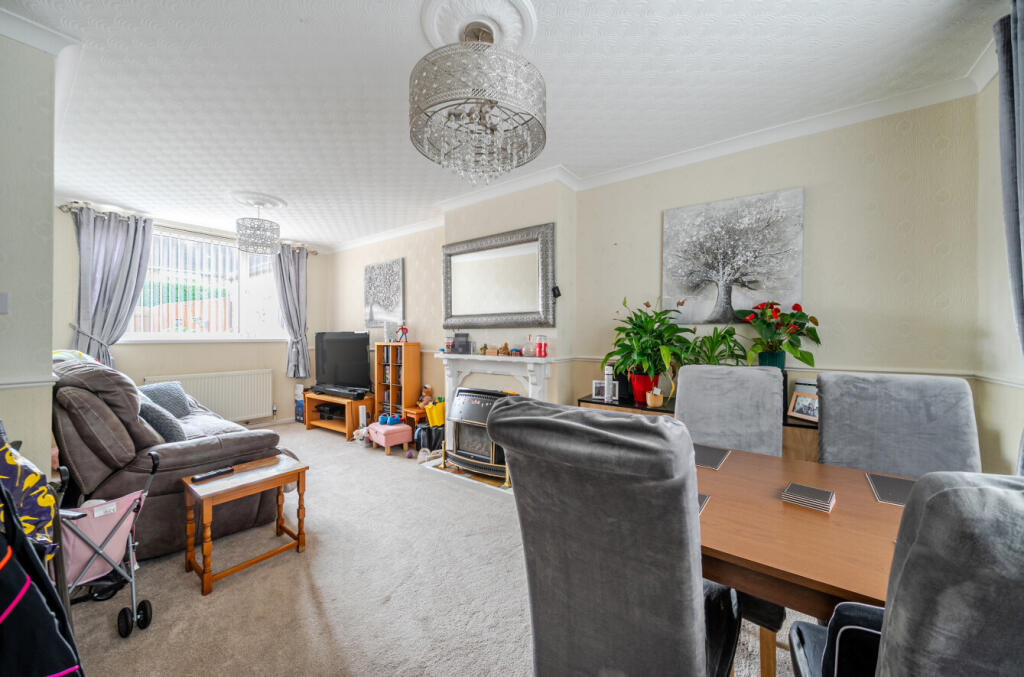 1350415-8-68cbc7b...