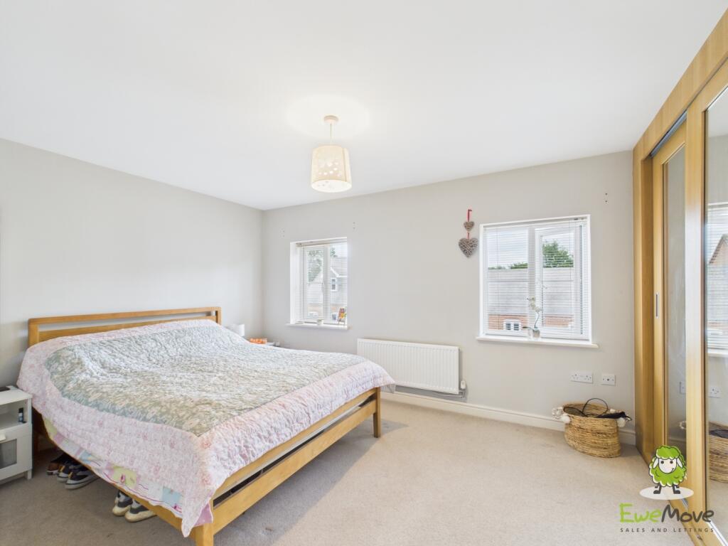 EweMove Estate Agents Basingstoke