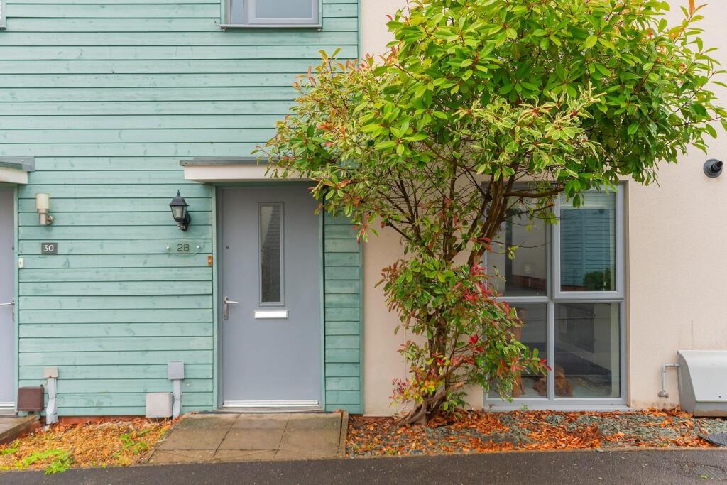 2G8CWCV - External A.jpg