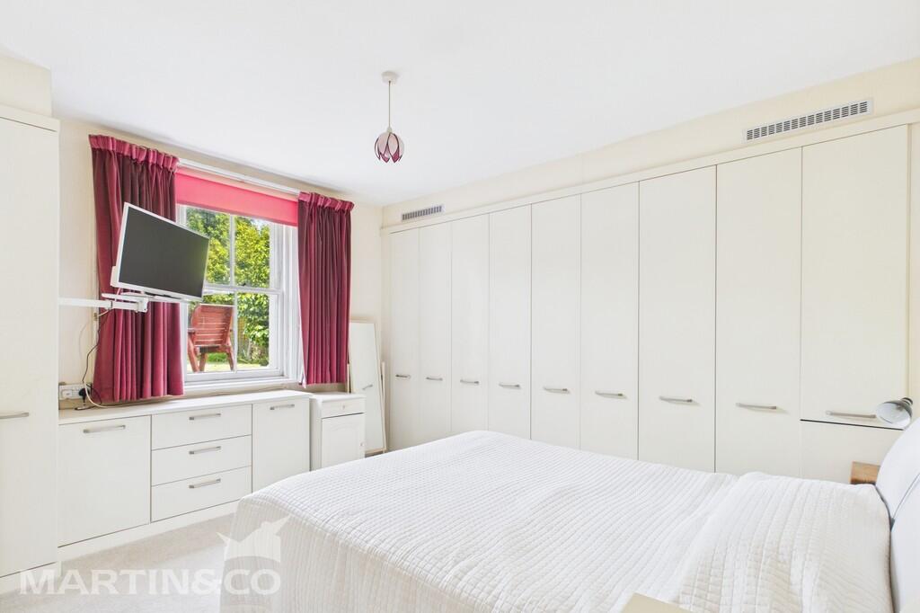 CAM01953G0-PR0106...