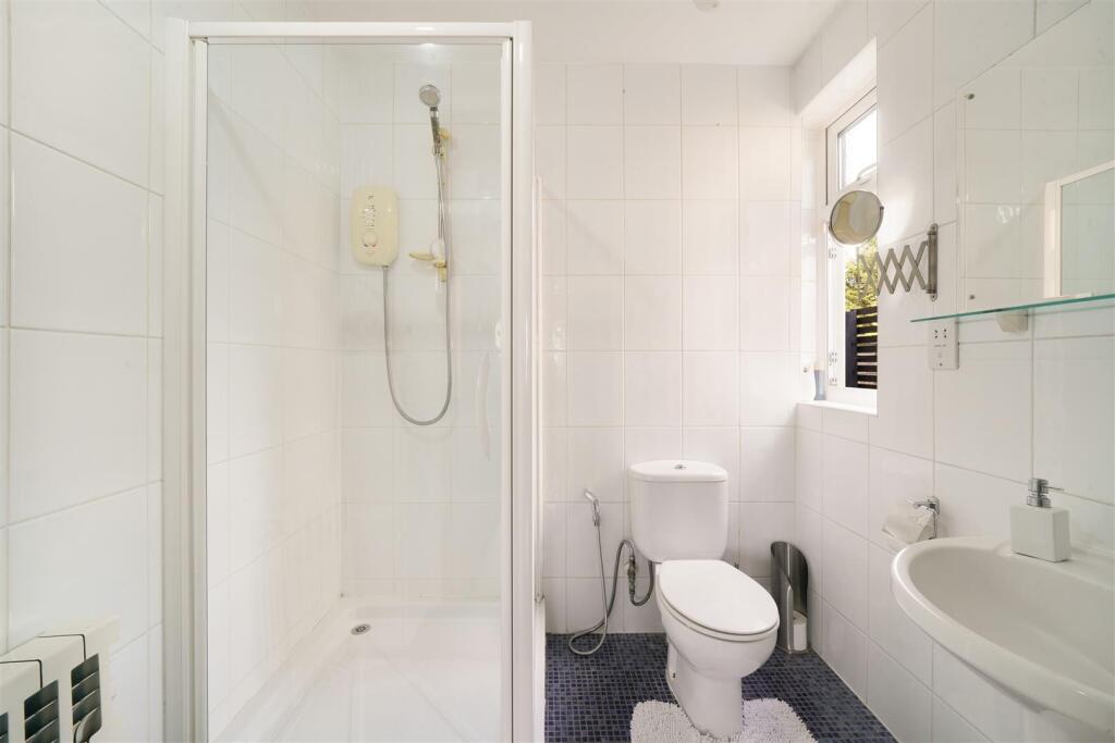 87 Tavistock Avenue, Perivale - wVkq4upn0jvo3c59pw