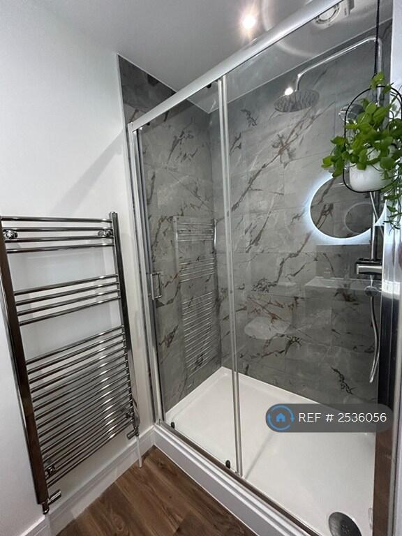 Bedroom 1 En-Suite