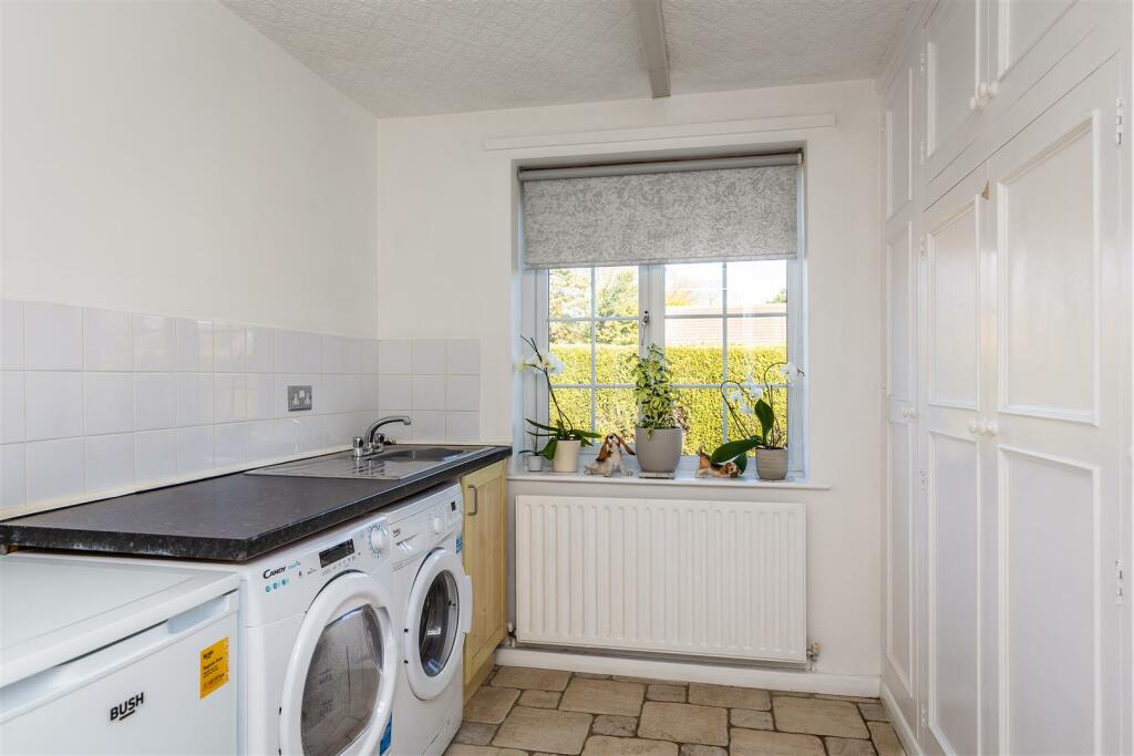 15 High Street, Scampton LN1 2SE-28.jpg