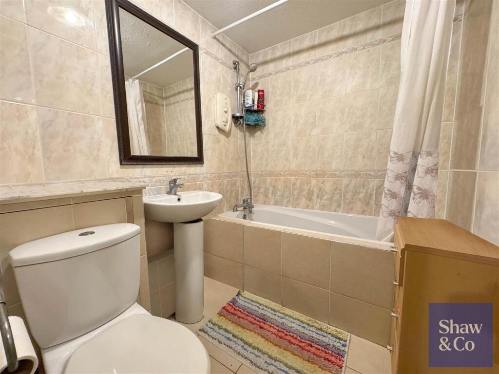 Bathroom.jpeg