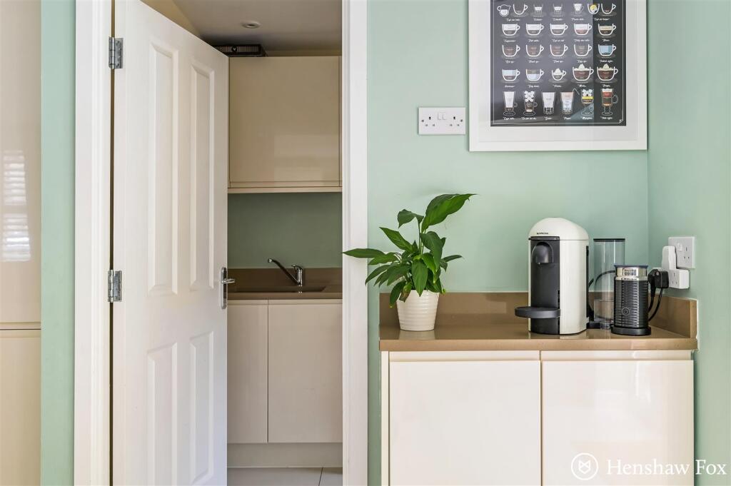 sketch_Ph28_6009811 - Copy.jpg