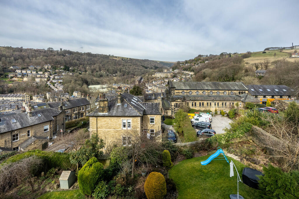 HWHBrdge-040325-2...