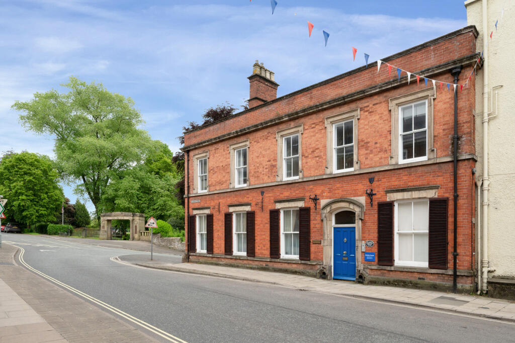 St. John Street, Ashbourne, DE6