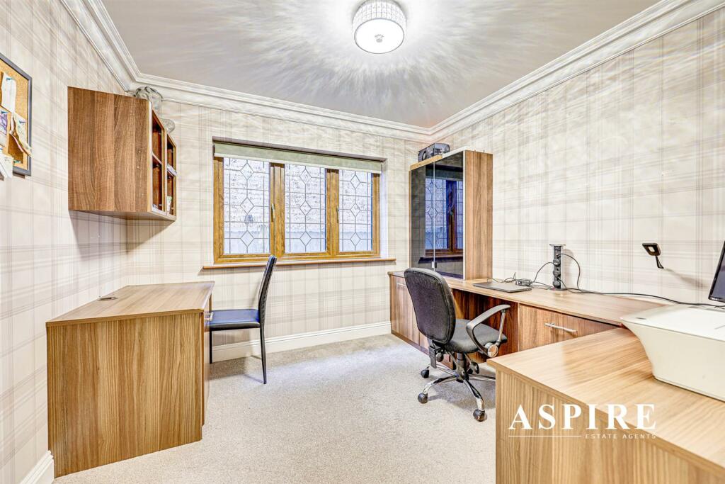 Aspire Estate Agents6.jpg