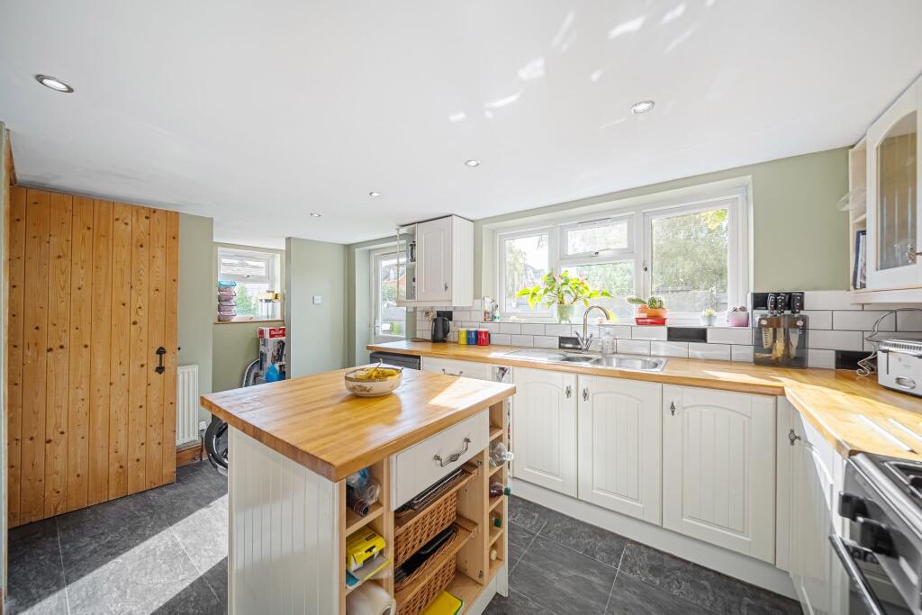 12 T202506021143.jpg