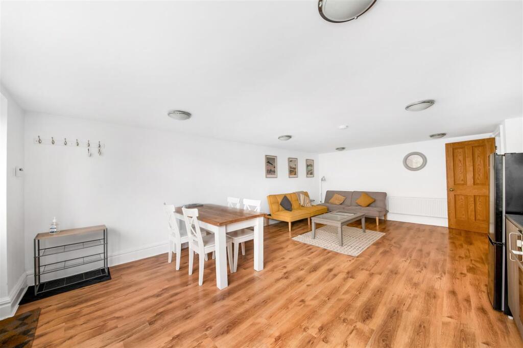 ANNEX LIVING DINING KITCHEN