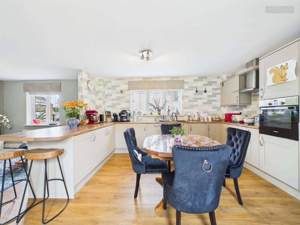 Kitchen Breakfast Room