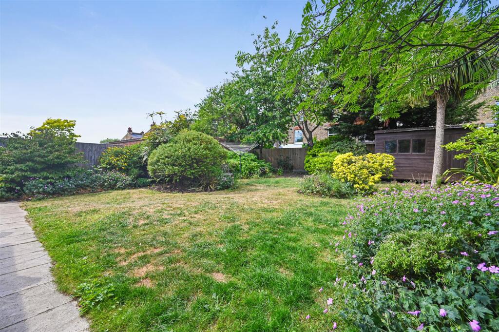 RCAR- Acacia road4.JPG