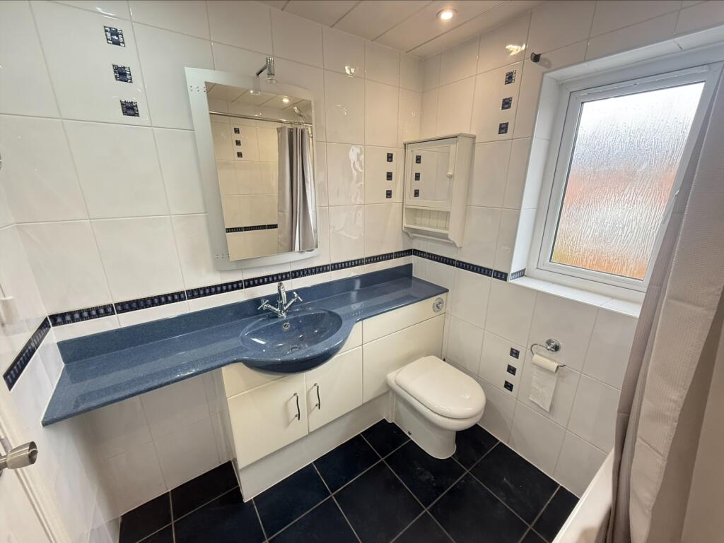 processed-C07A02D7-8CC0-440D-804B-6070213812C7