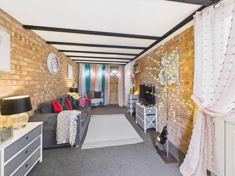 Snug/Guest Room