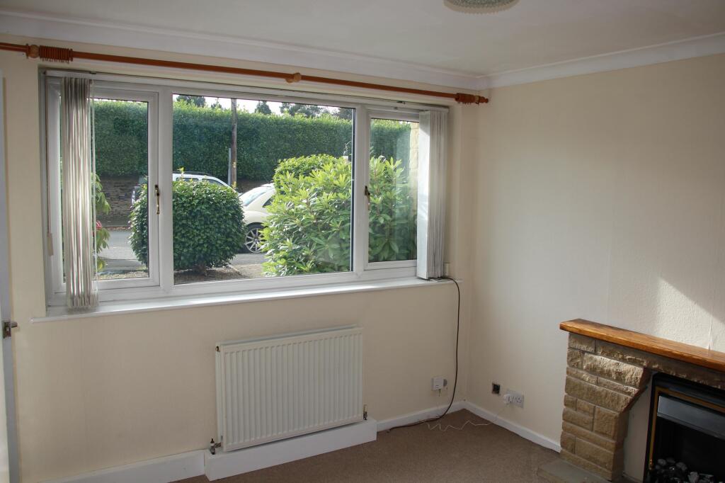 54 Highfield Road, HD8 0RQ