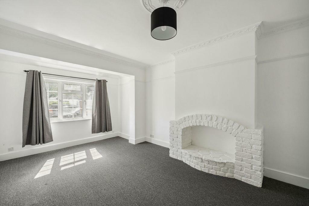 Ground floor Bedroom (1)