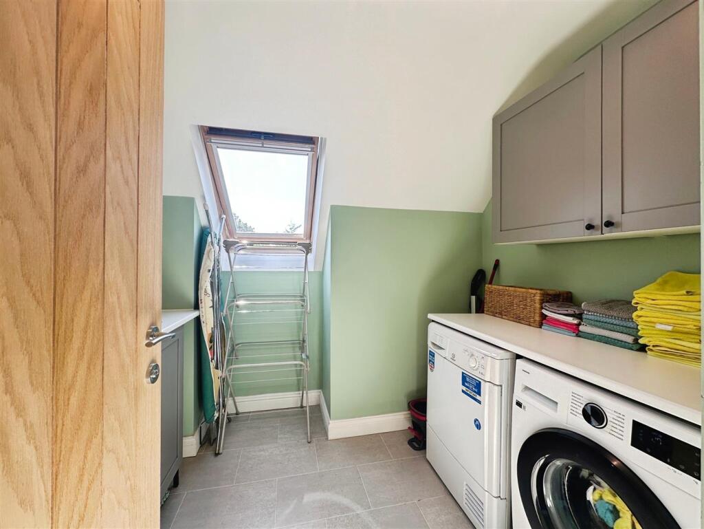 41ae0430--4A19-817A-B990B9379D54-46764-00000FEDFC9