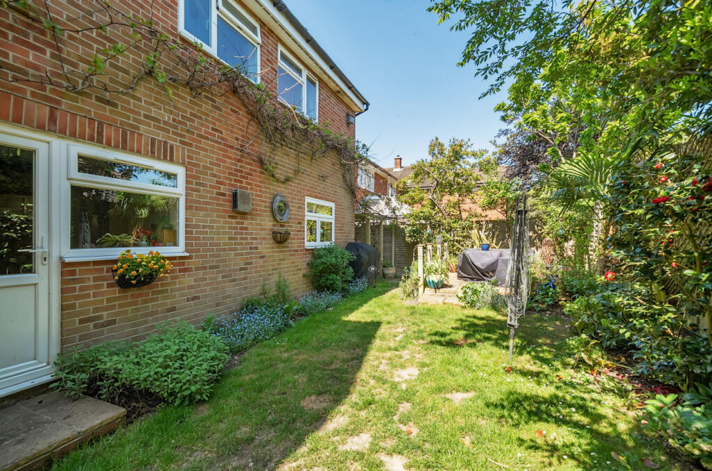 31-6814f087d8e47-...