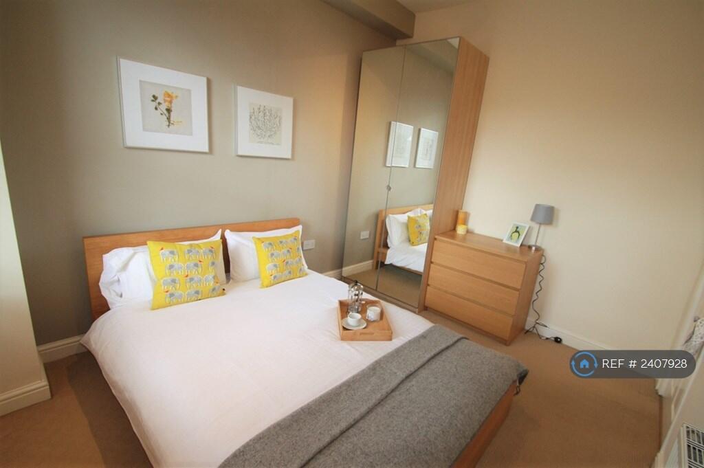 Double Bedroom