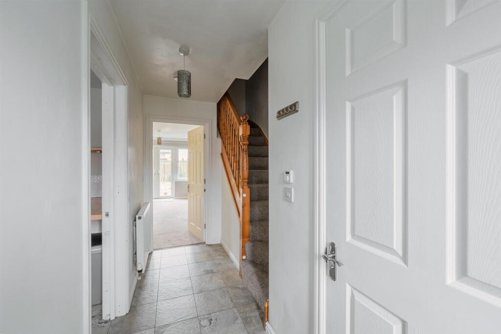 2 Oakfield Mews-11.jpg