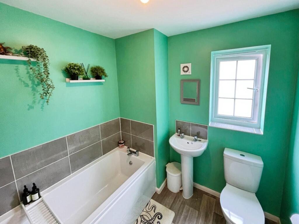 c8d5446f-4-4B22-ACED-9EEB373826ED-1890-00000E73BA4