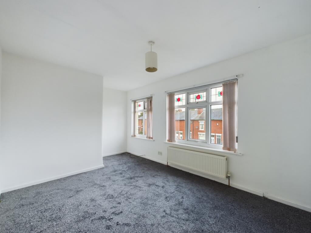 CAM01440G0-PR0066-STILL010