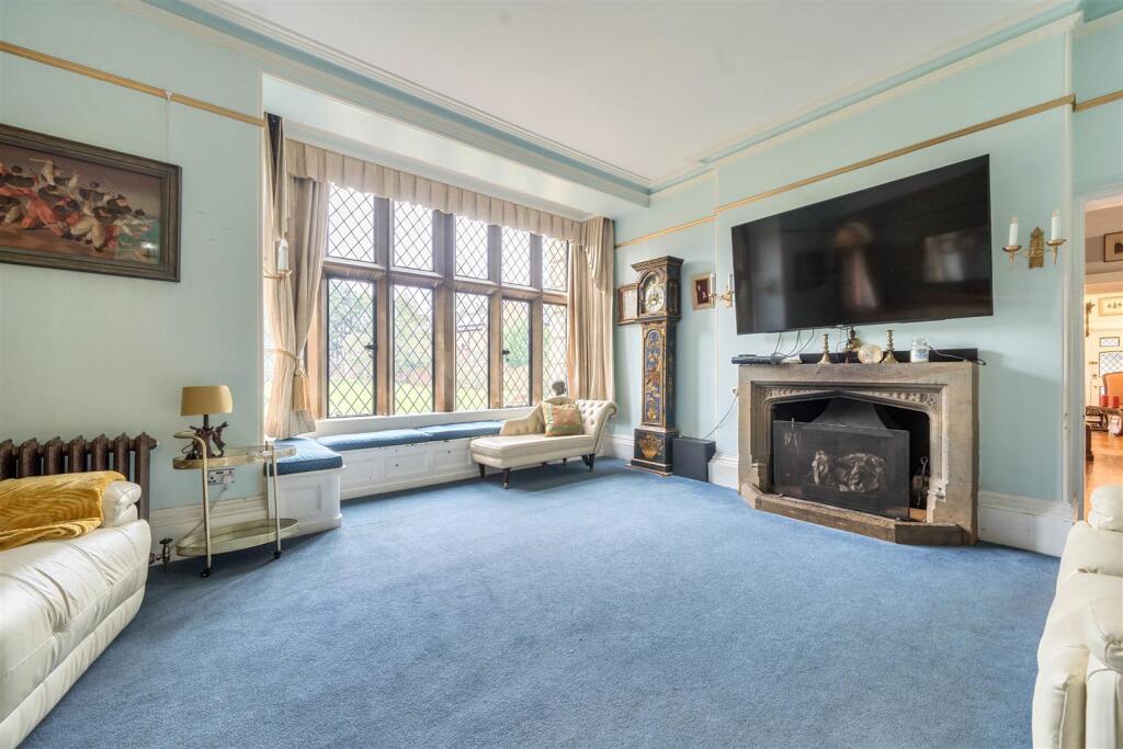 Potterspury House, Potterspury