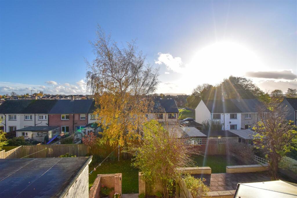 18 Eden Mount Bedroom View.jpg